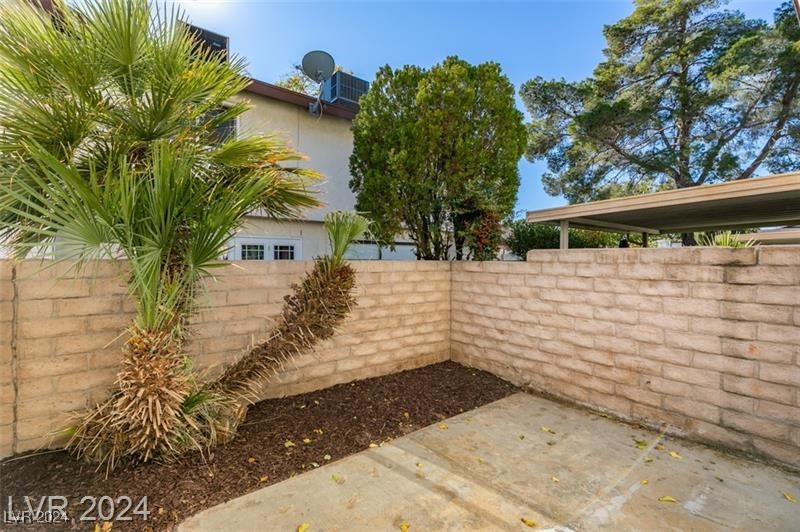 2357 Canfield Drive C Property Photo 25