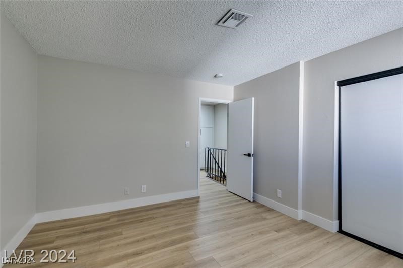 2357 Canfield Drive C Property Photo 28