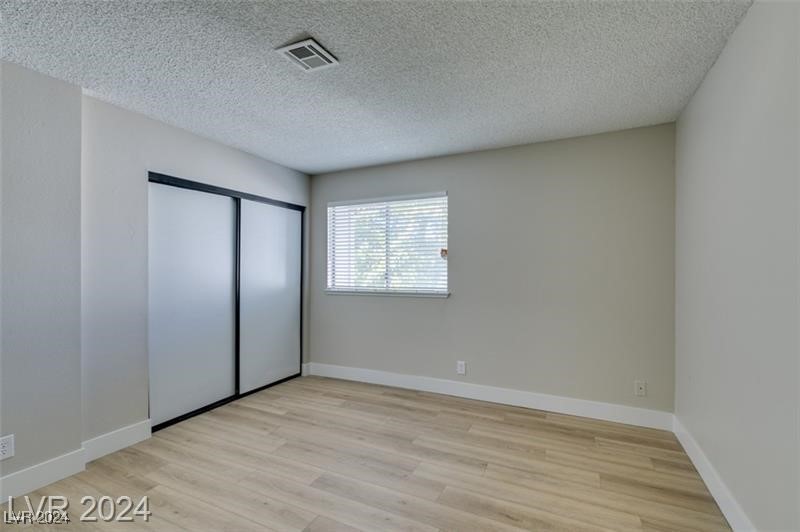 2357 Canfield Drive C Property Photo 30