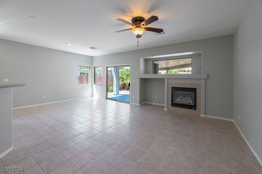 3591 Driving Range Street Property Photo 14