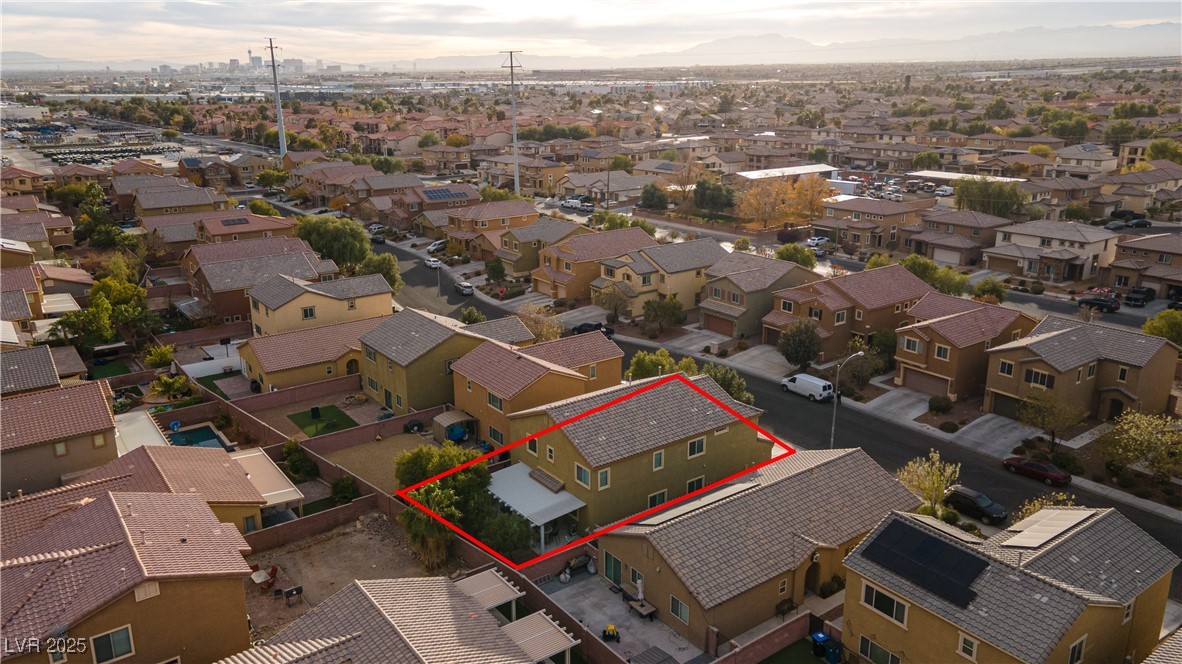 4920 Blue Rose Street Property Photo 4