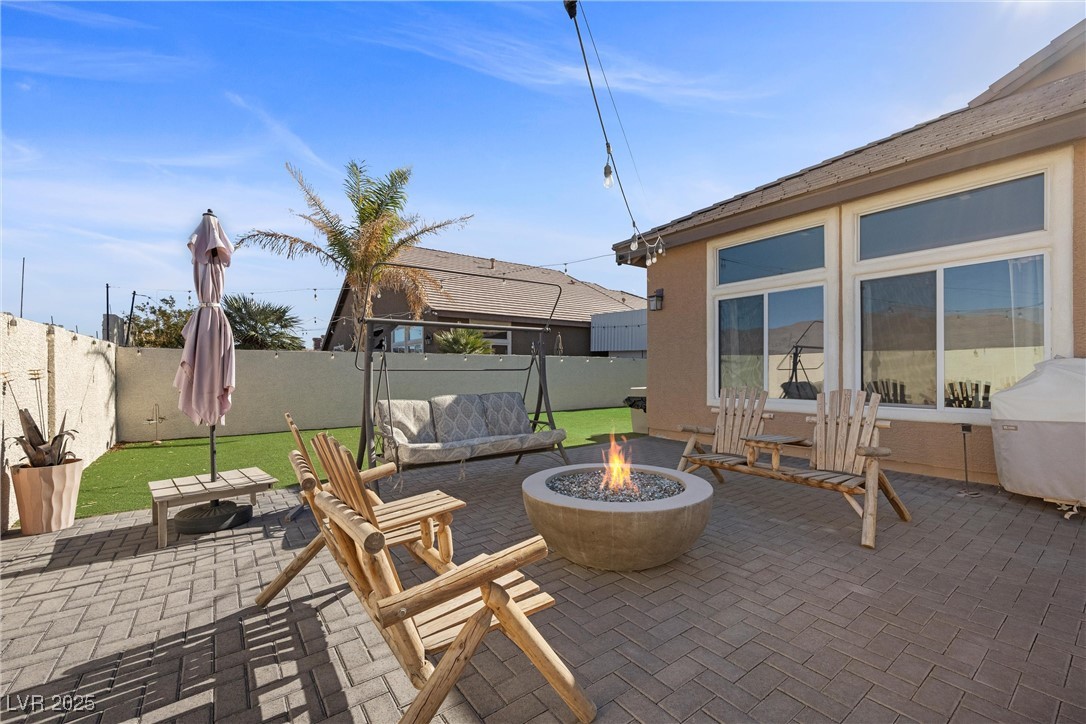 5944 Vizzi Court Property Photo 3