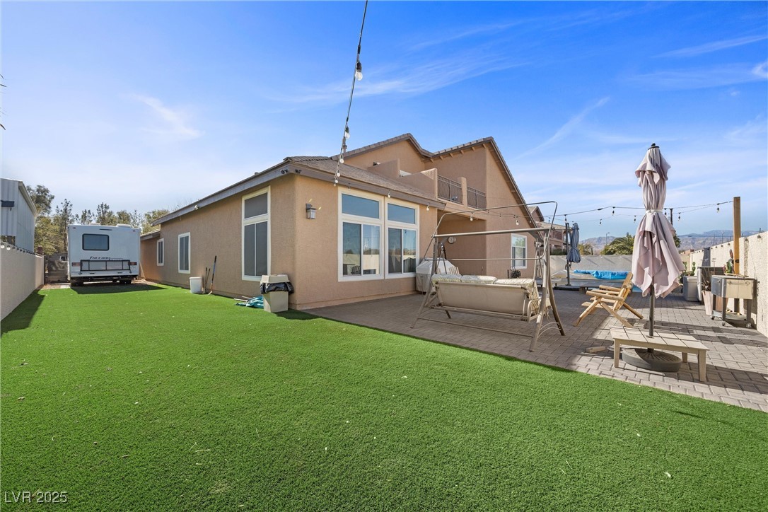 5944 Vizzi Court Property Photo 7