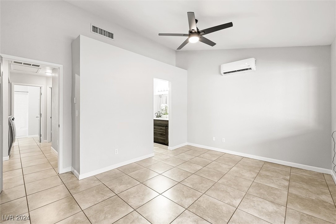 7921 Cadenza Lane Property Photo 17