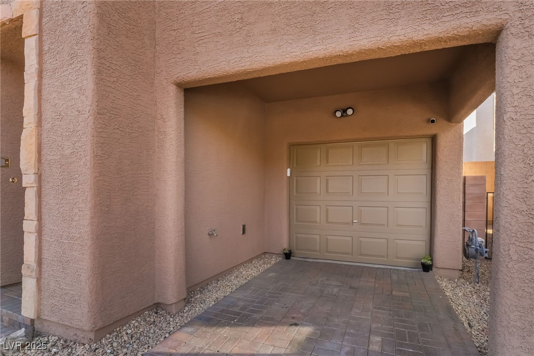 177 Almond Ridge Place Property Photo 4