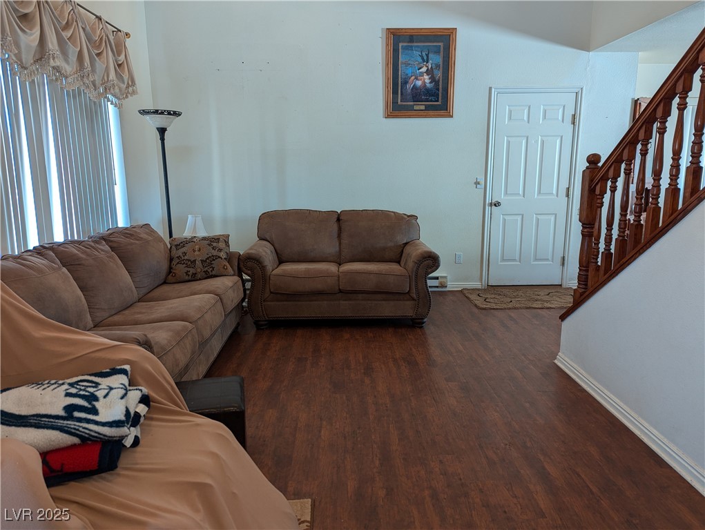 2327 Iron Drive Property Photo 5