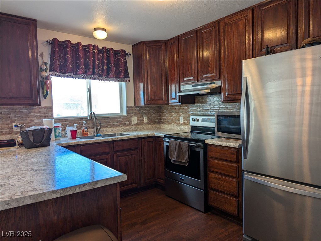 2327 Iron Drive Property Photo 13