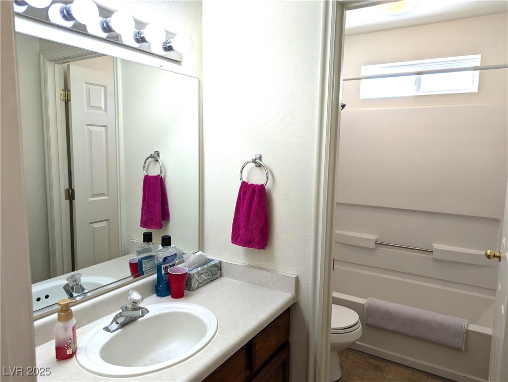 2327 Iron Drive Property Photo 25