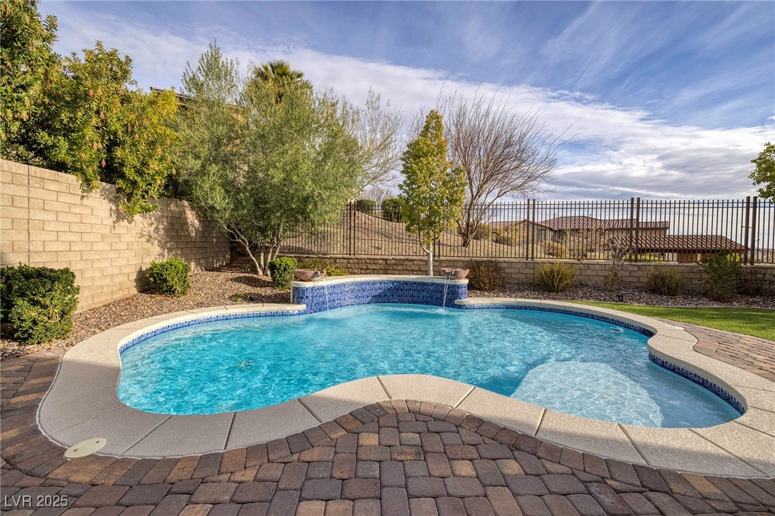 12002 Tramonto Avenue Property Photo 15