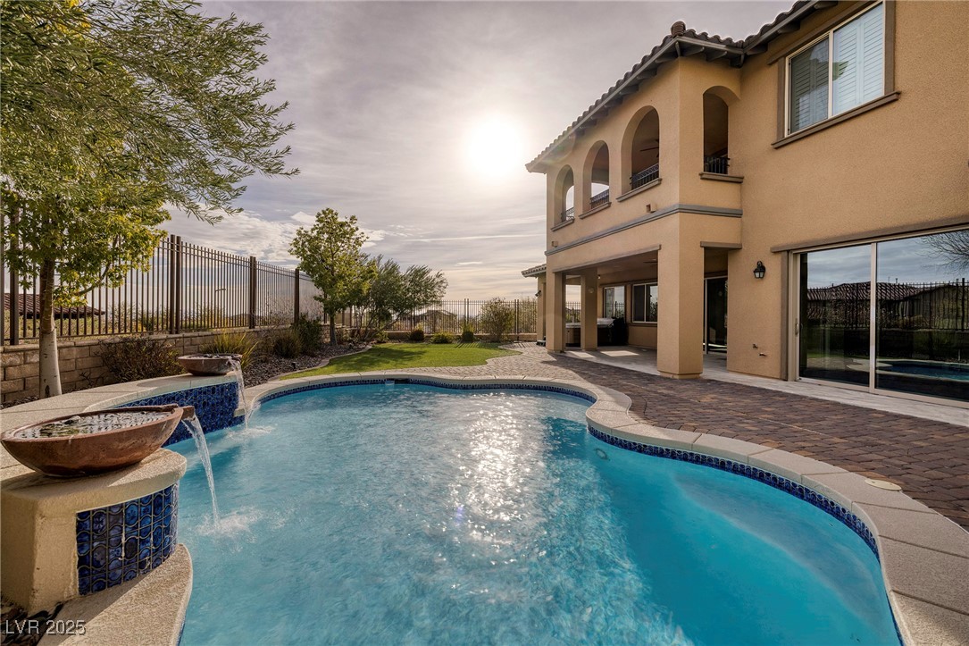 12002 Tramonto Avenue Property Photo 16