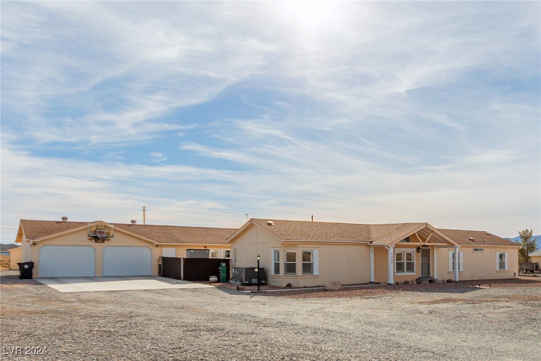 2391 Cactus Street Property Photo 4