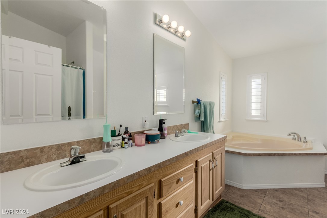 2391 Cactus Street Property Photo 28