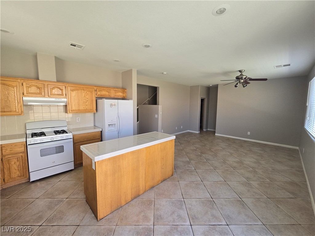 8350 Sterling Harbor Court Property Photo 5