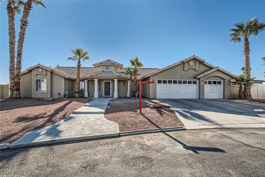 3245 West Landberg Avenue Property Photo 2