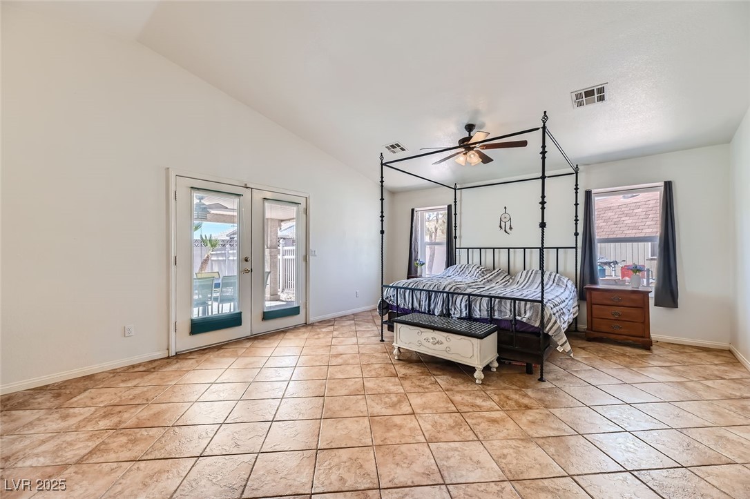 3245 West Landberg Avenue Property Photo 12
