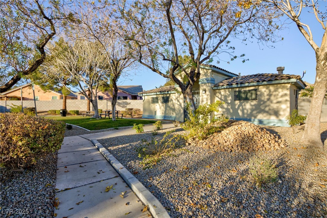 4966 Droubay Drive Property Photo 28