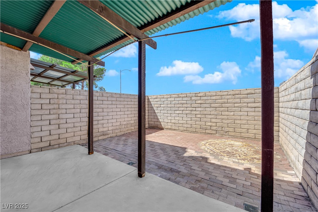 5240 Janfred Court 6 Property Photo 26