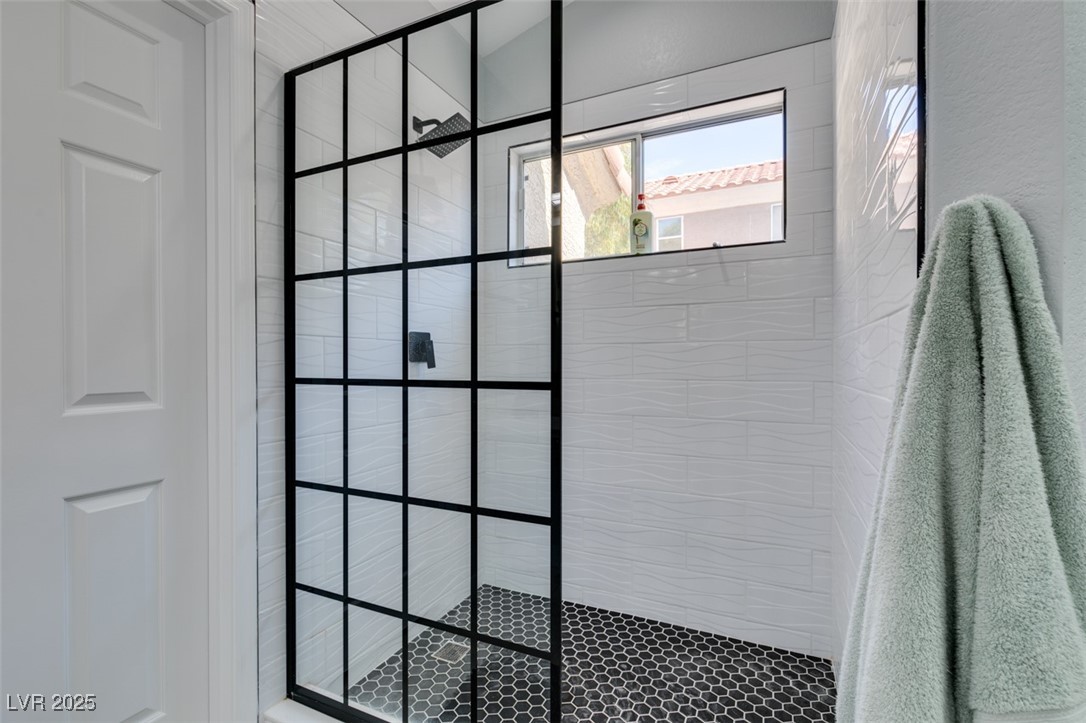 8150 Beaverbrook Way Property Photo 17