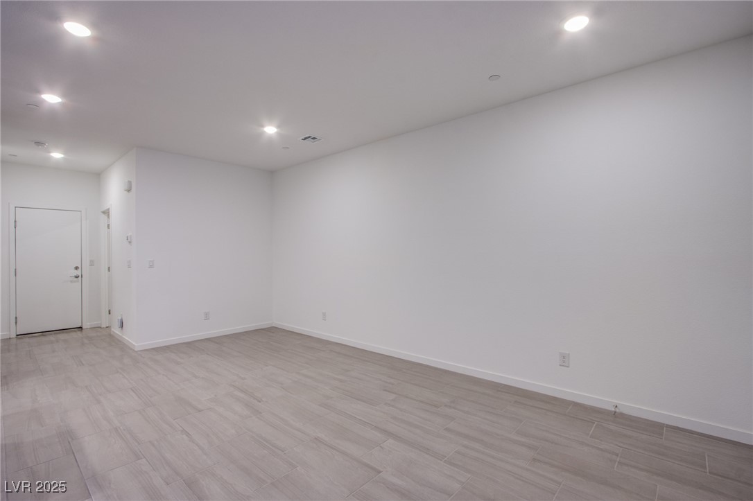 139 Aqua Commons Lane Na Property Photo 6