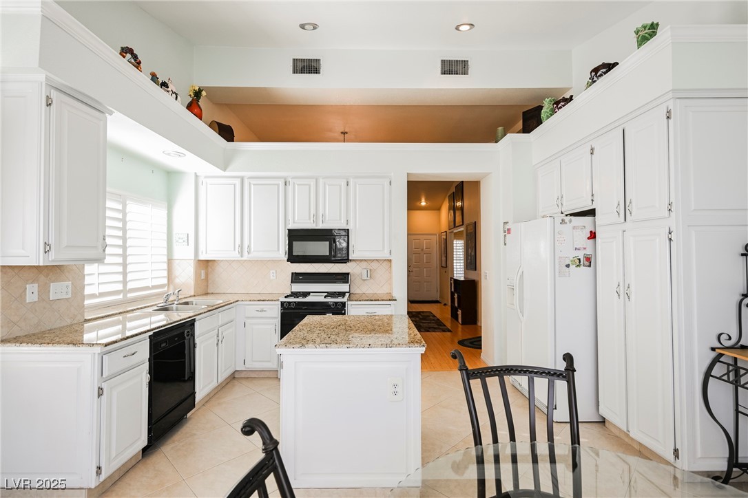 1424 Country Hollow Drive Property Photo 12