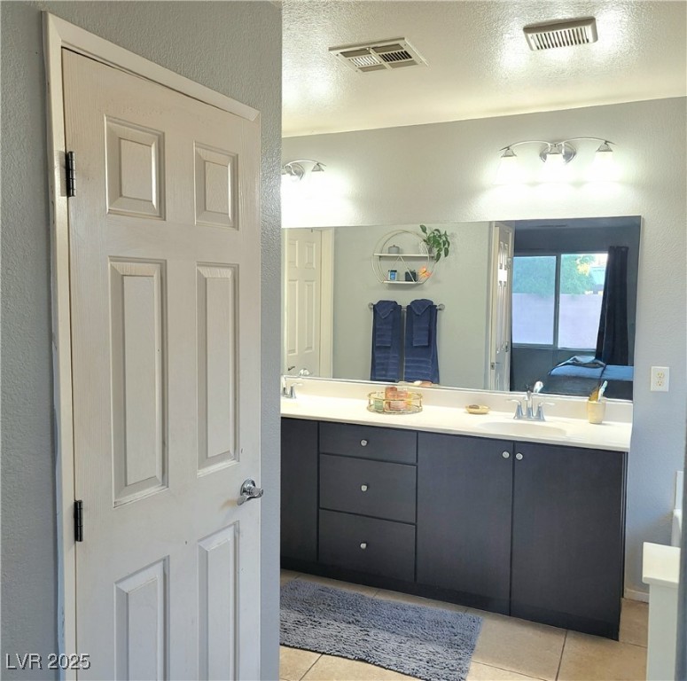 7914 Torreys Peak Street Property Photo 33