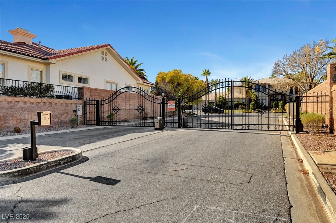 2111 Bogart Court Property Photo 74