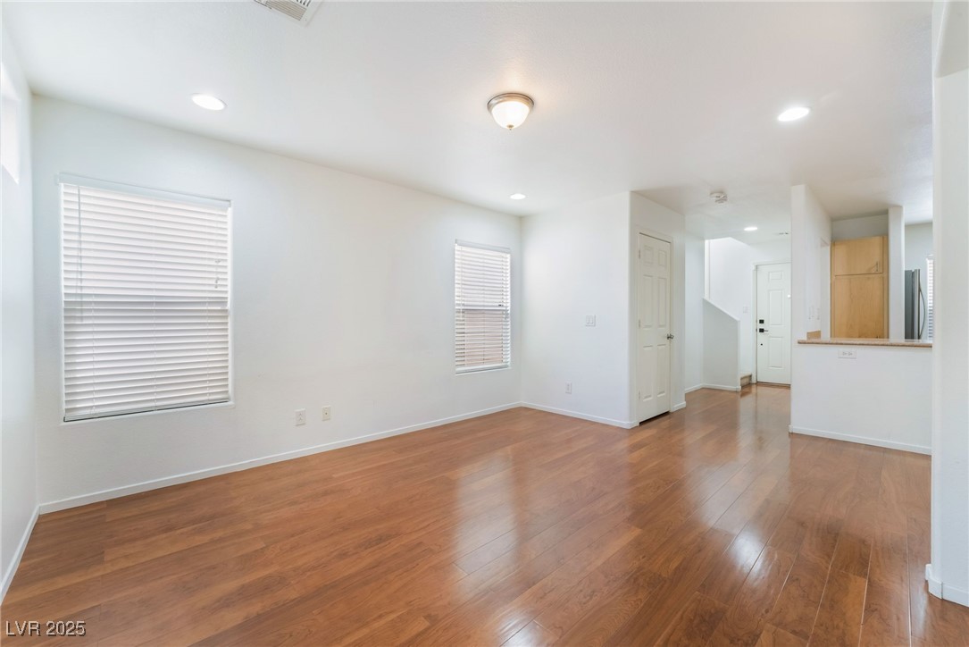 9132 Pearl Cotton Avenue Property Photo 12