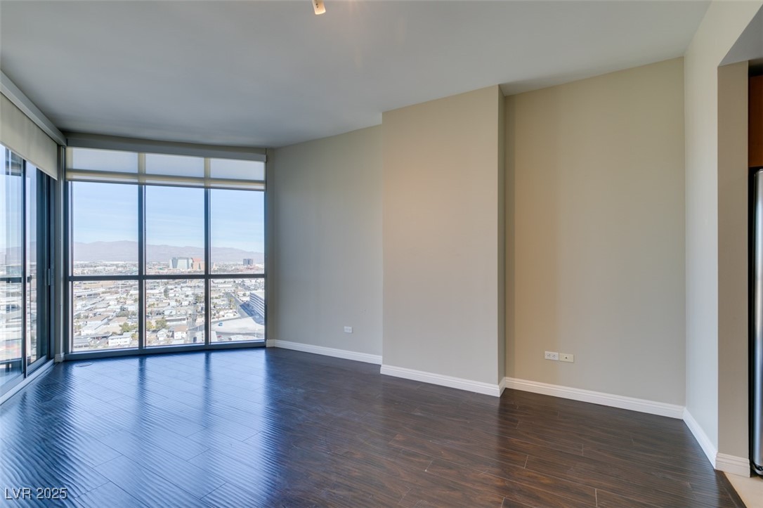200 West Sahara Avenue 2110 Property Photo 18