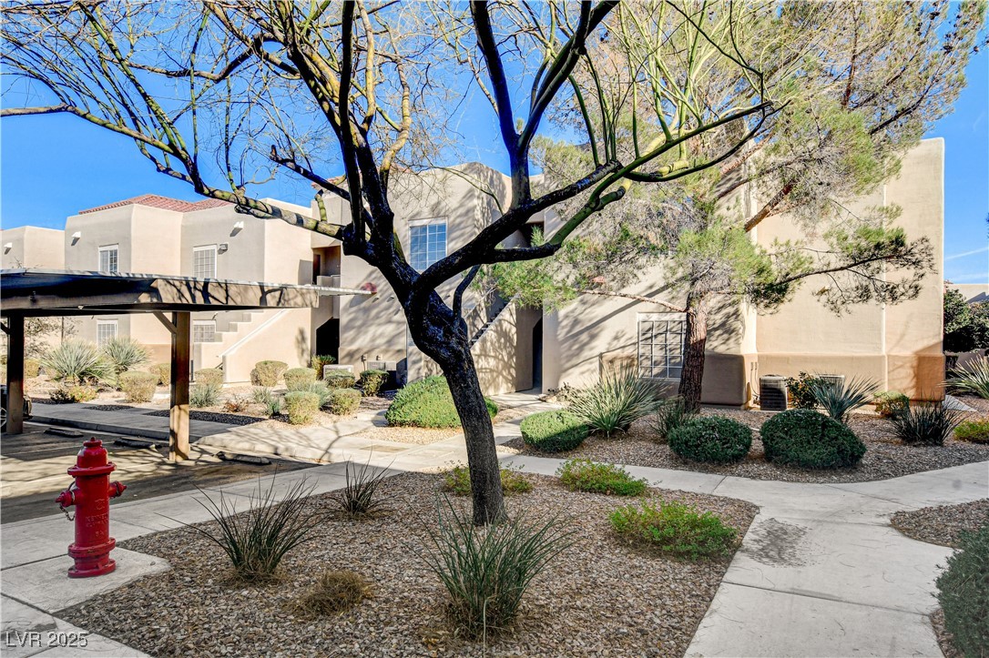 1908 Desert Falls Court 101 Property Photo 3