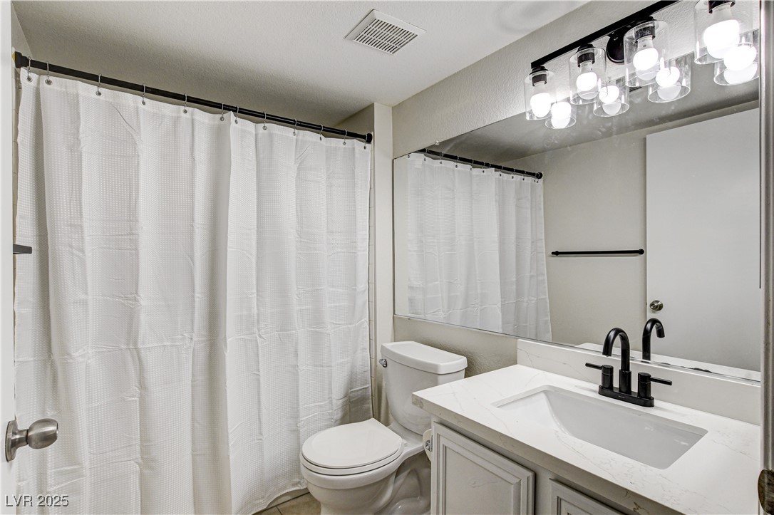 1908 Desert Falls Court 101 Property Photo 25