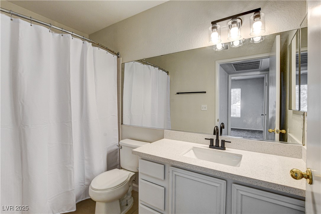 1908 Desert Falls Court 101 Property Photo 40