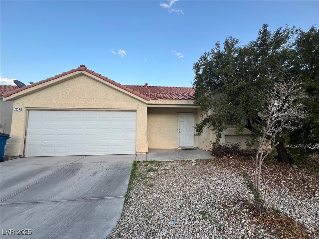 2536 Grand Basin Drive Property Photo 1