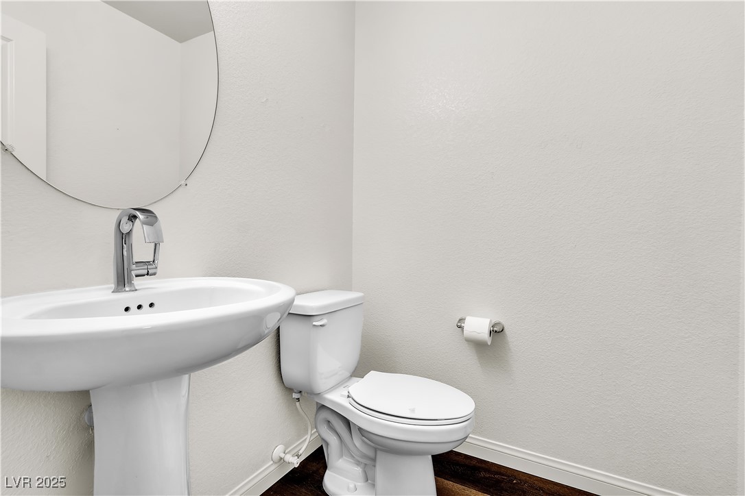 6952 Crescent Gold Street Property Photo 25