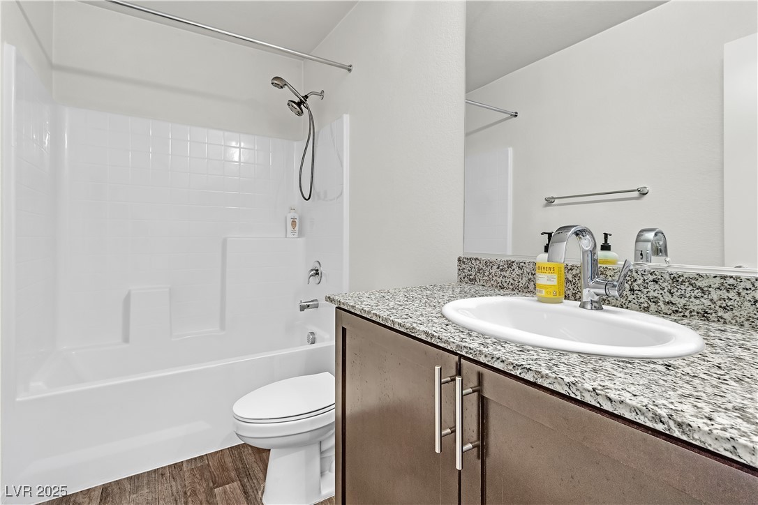 6952 Crescent Gold Street Property Photo 34