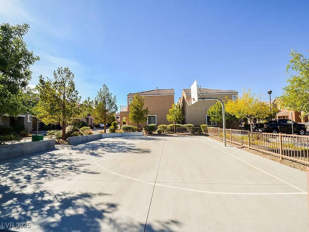 6216 Pangea Avenue Property Photo 46