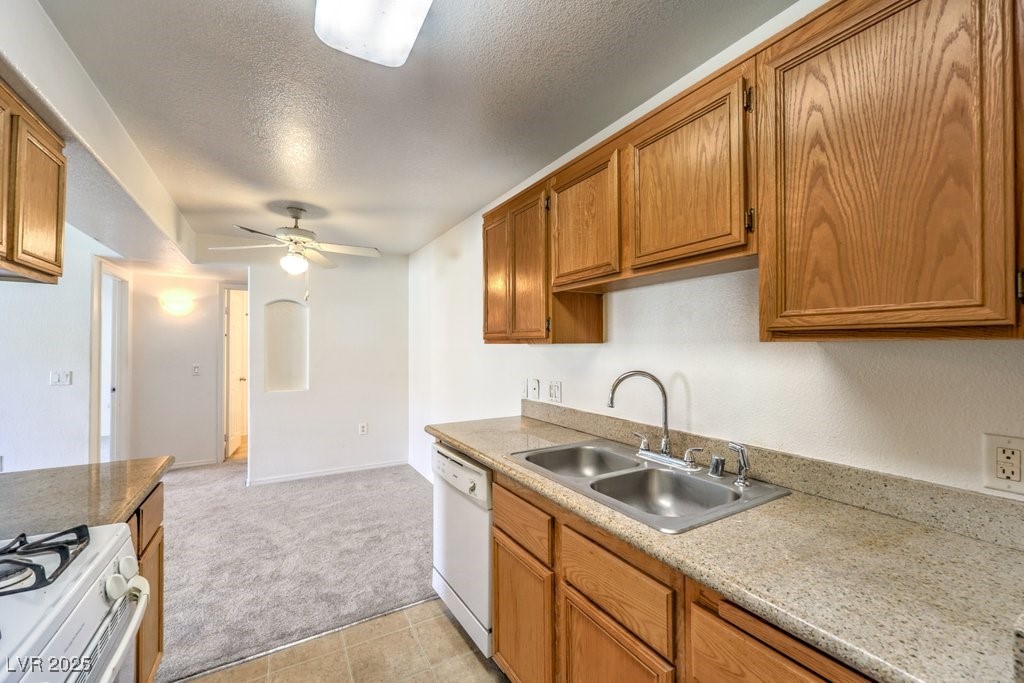 3318 North Decatur Boulevard 2086 Property Photo 13