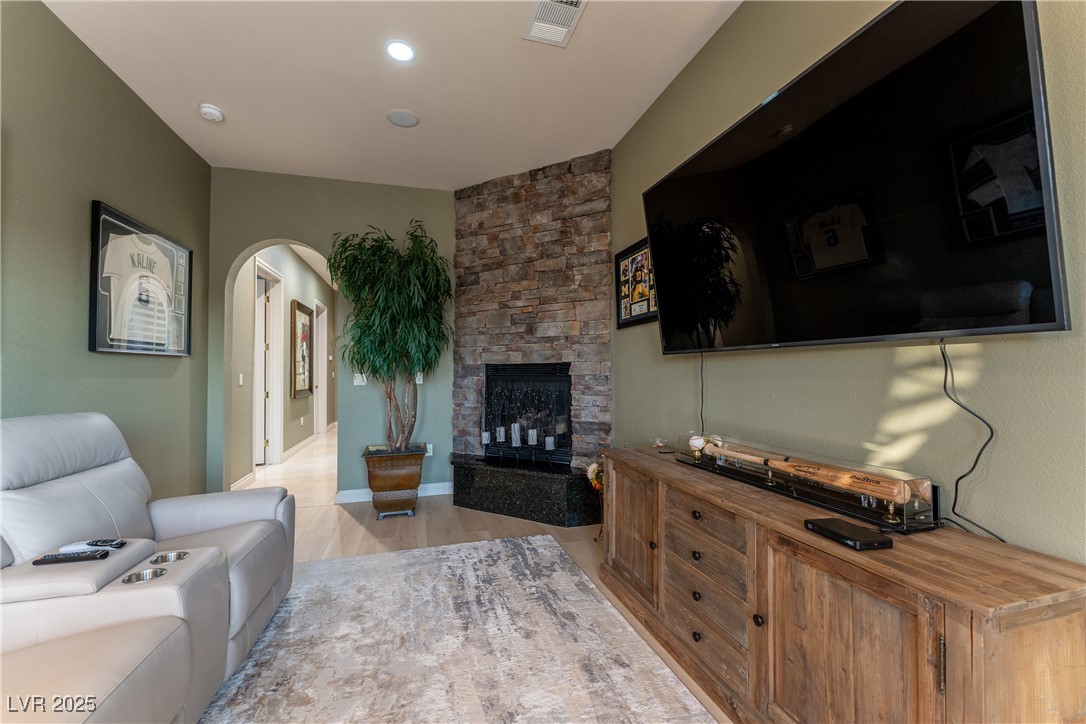 8223 Windrush Avenue Property Photo 22