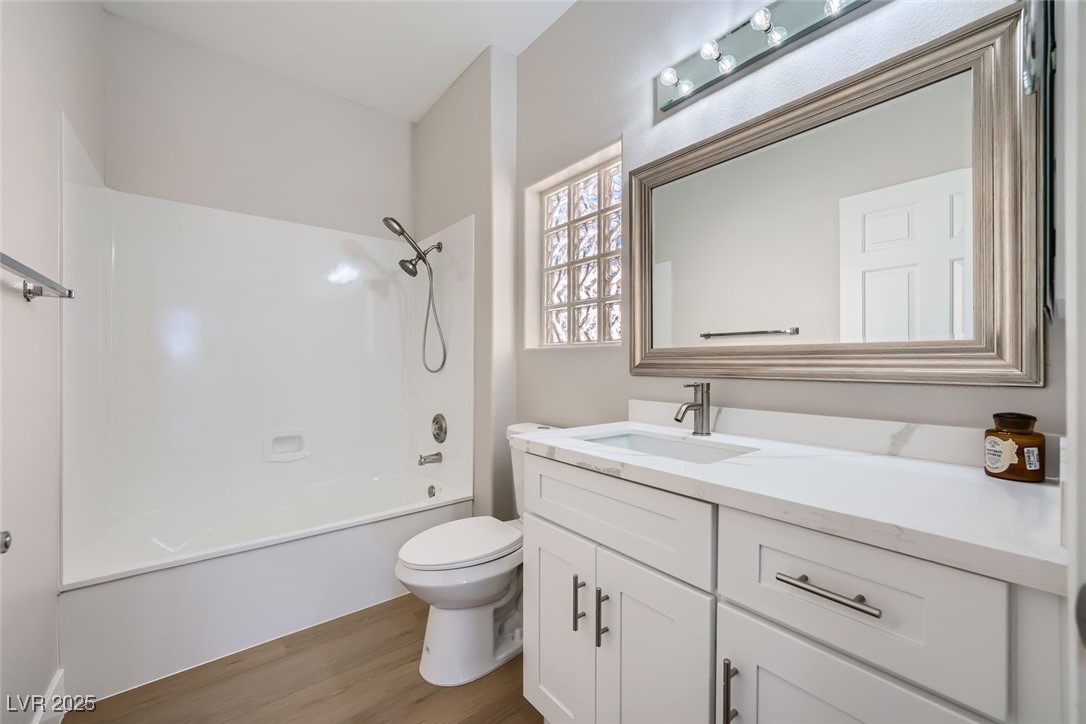 2904 Bow Bridge Drive Property Photo 17