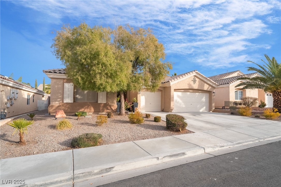 2144 Paganini Avenue Property Photo 3