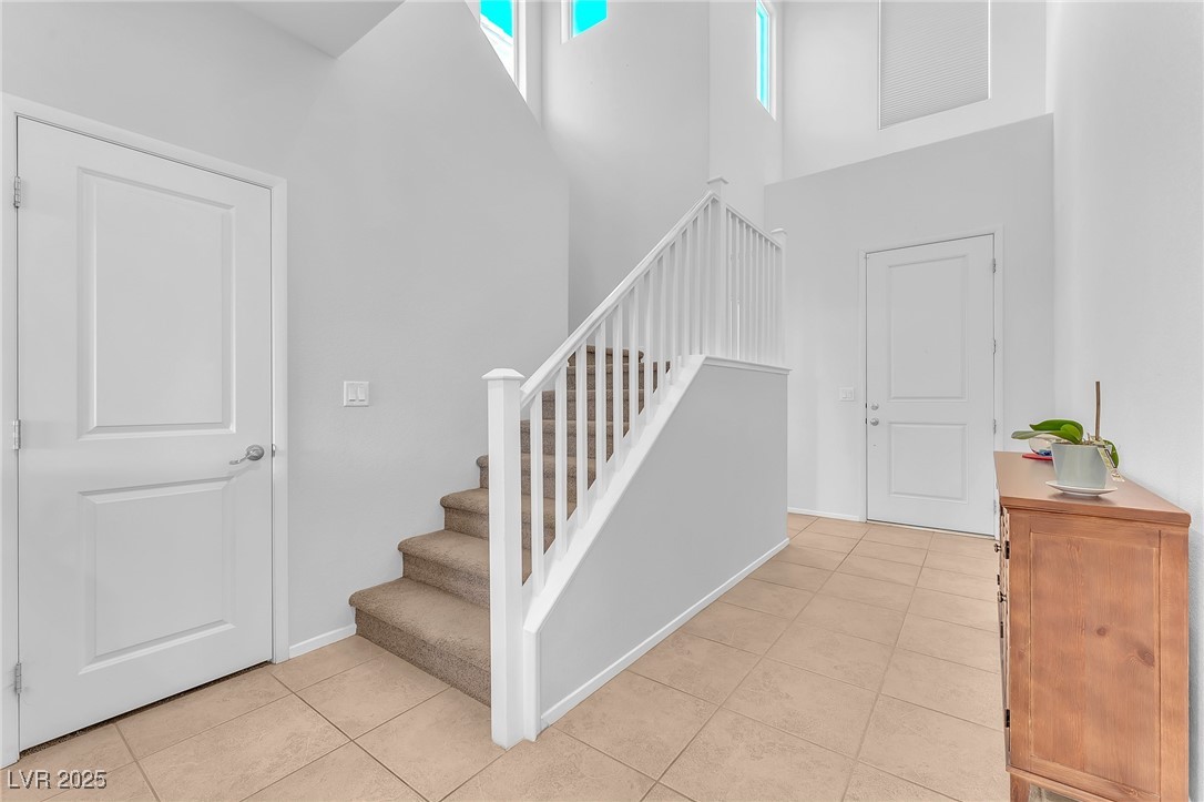 7053 Solana Ridge Drive Property Photo 4