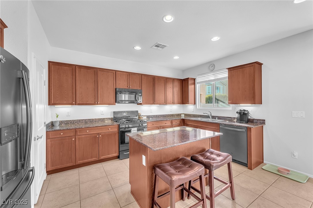 7053 Solana Ridge Drive Property Photo 10