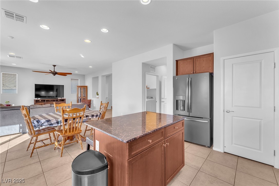 7053 Solana Ridge Drive Property Photo 12