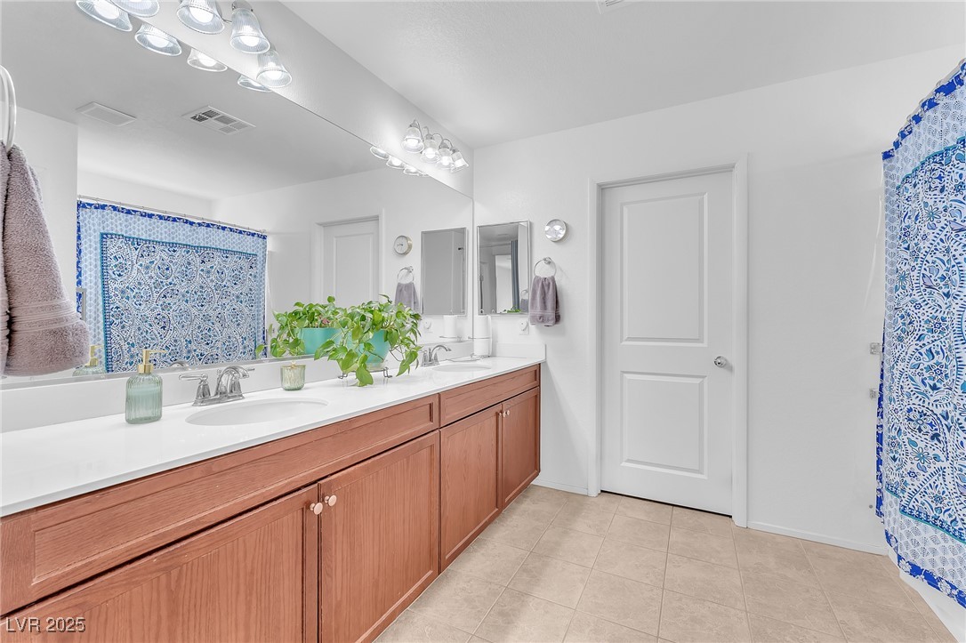 7053 Solana Ridge Drive Property Photo 17