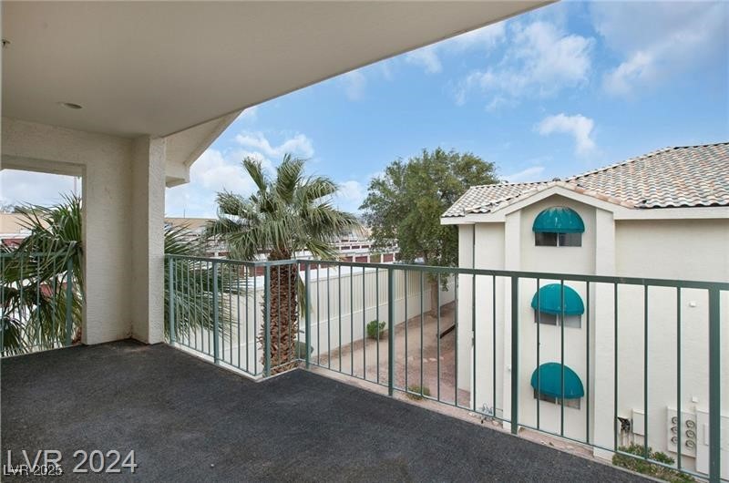 3550 Bay Sands Drive 3064 Property Photo 32