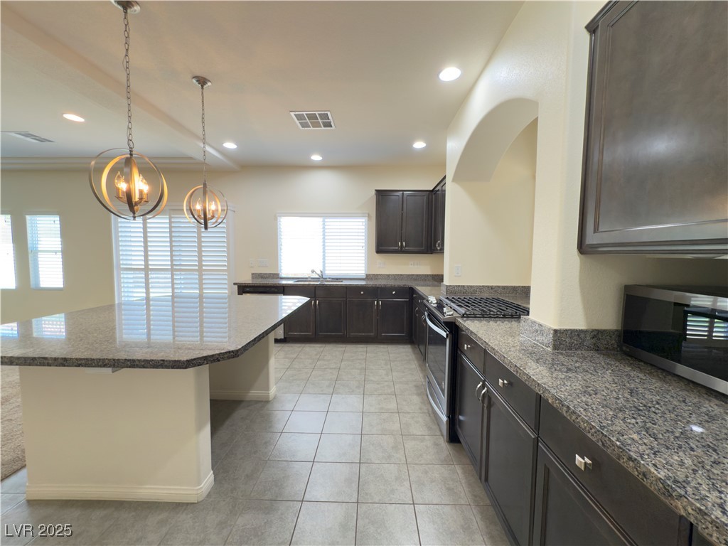 10588 Parthenon Street Property Photo 17
