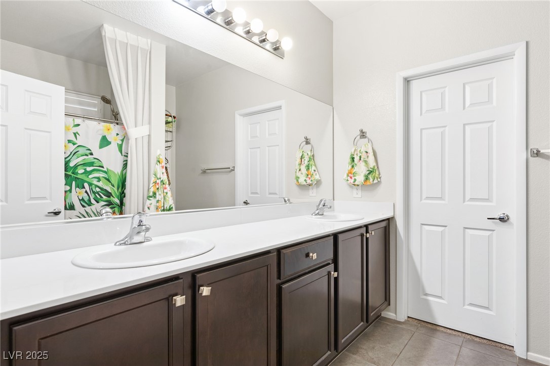 2720 Mickey Mantle Court Property Photo 12