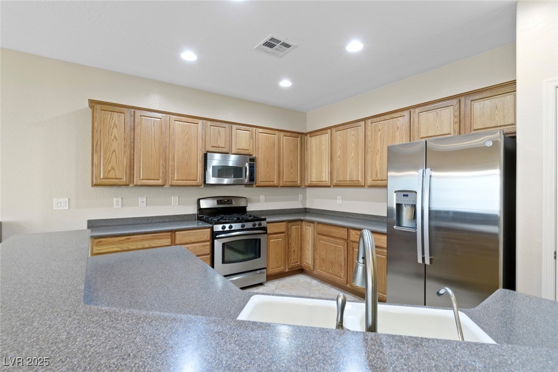 2538 Capella Star Street Property Photo 4
