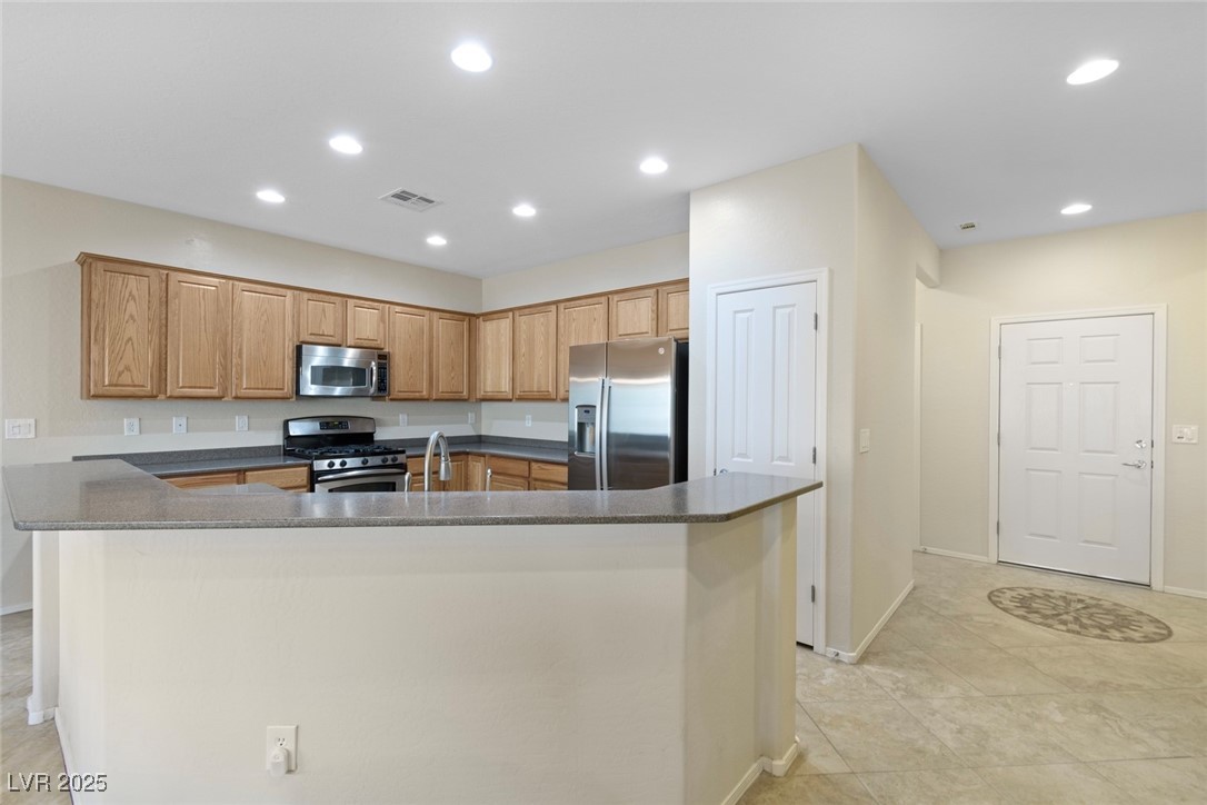 2538 Capella Star Street Property Photo 6