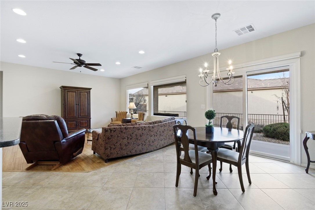 2538 Capella Star Street Property Photo 8
