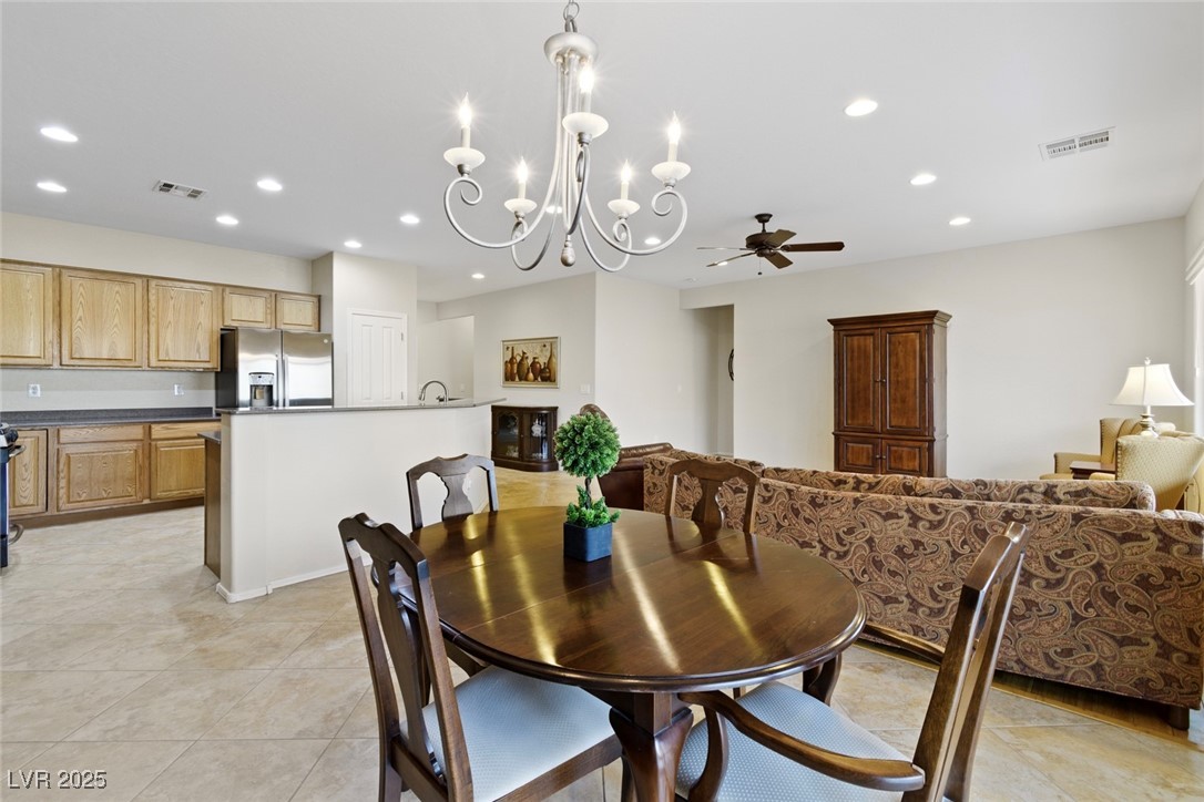2538 Capella Star Street Property Photo 9